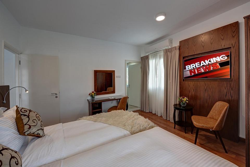 J5 Four Bedroom Villa Holiday Home In Al Wasl For Families Only Dubaj Zewnętrze zdjęcie