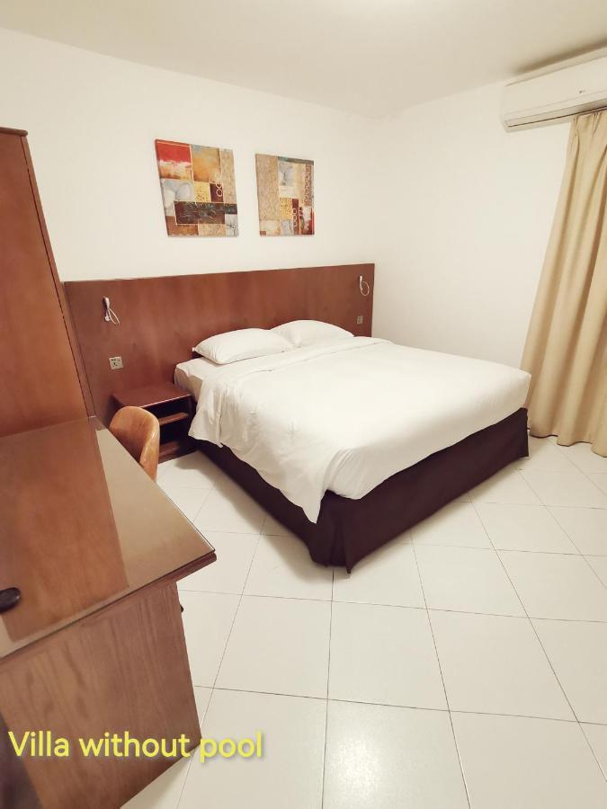 J5 Four Bedroom Villa Holiday Home In Al Wasl For Families Only Dubaj Zewnętrze zdjęcie